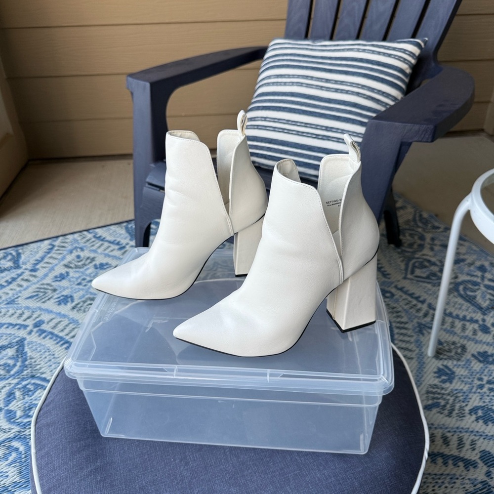 BAMBOO Chic White Ankle Booties